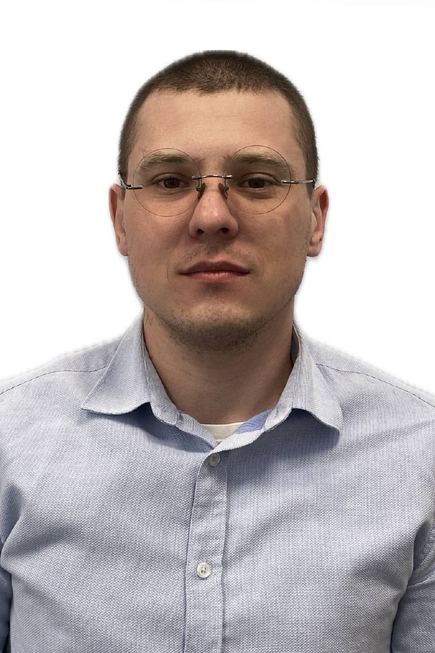 Литвинов Дмитрий Андреевич.