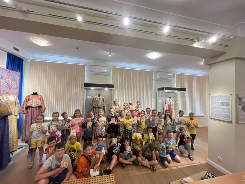 Дети из школьного лагеря &quot;Парус&quot; посетили ГБУК &quot;Белгородский государственный музей народной культуры&quot;..